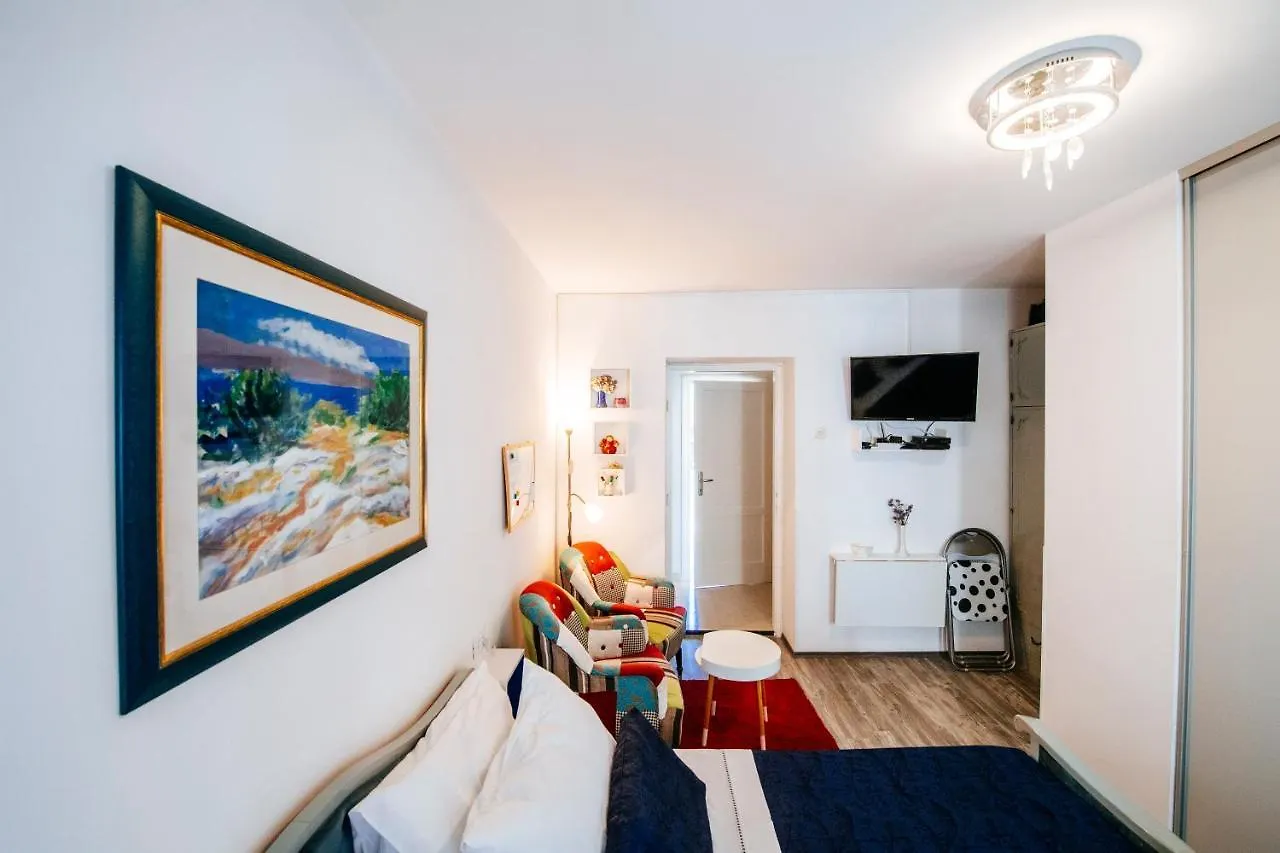 Apartments Toman Zadar 0*,